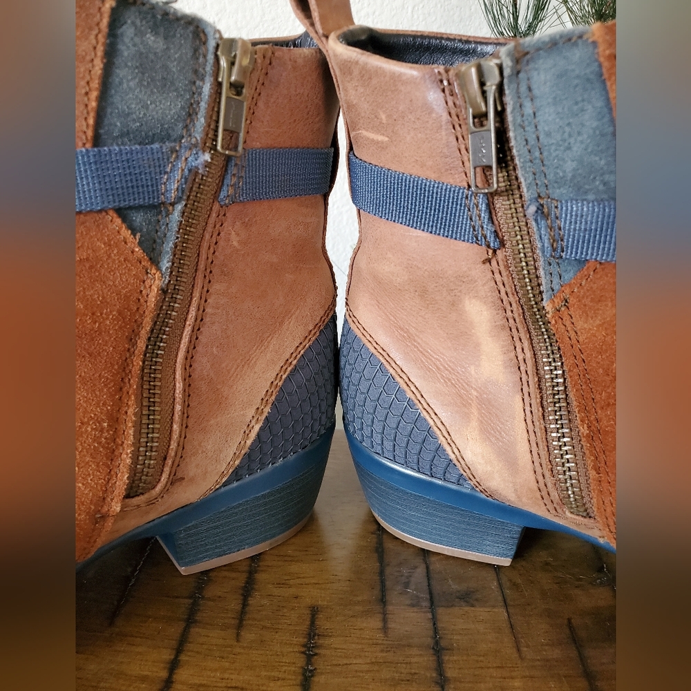 KEEN Morrison Mid Suede Leather Ankle Boots Brown Blue Like-New - Picture 14 of 15